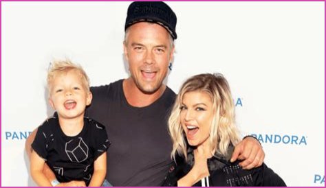 Fergie Net Worth 2024: Age, Height, Weight, Husband, Kids, Bio-Wiki